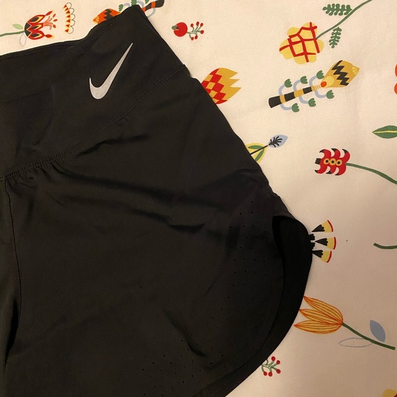 Nike NWT Flex Running Short - Picture 2 of 4